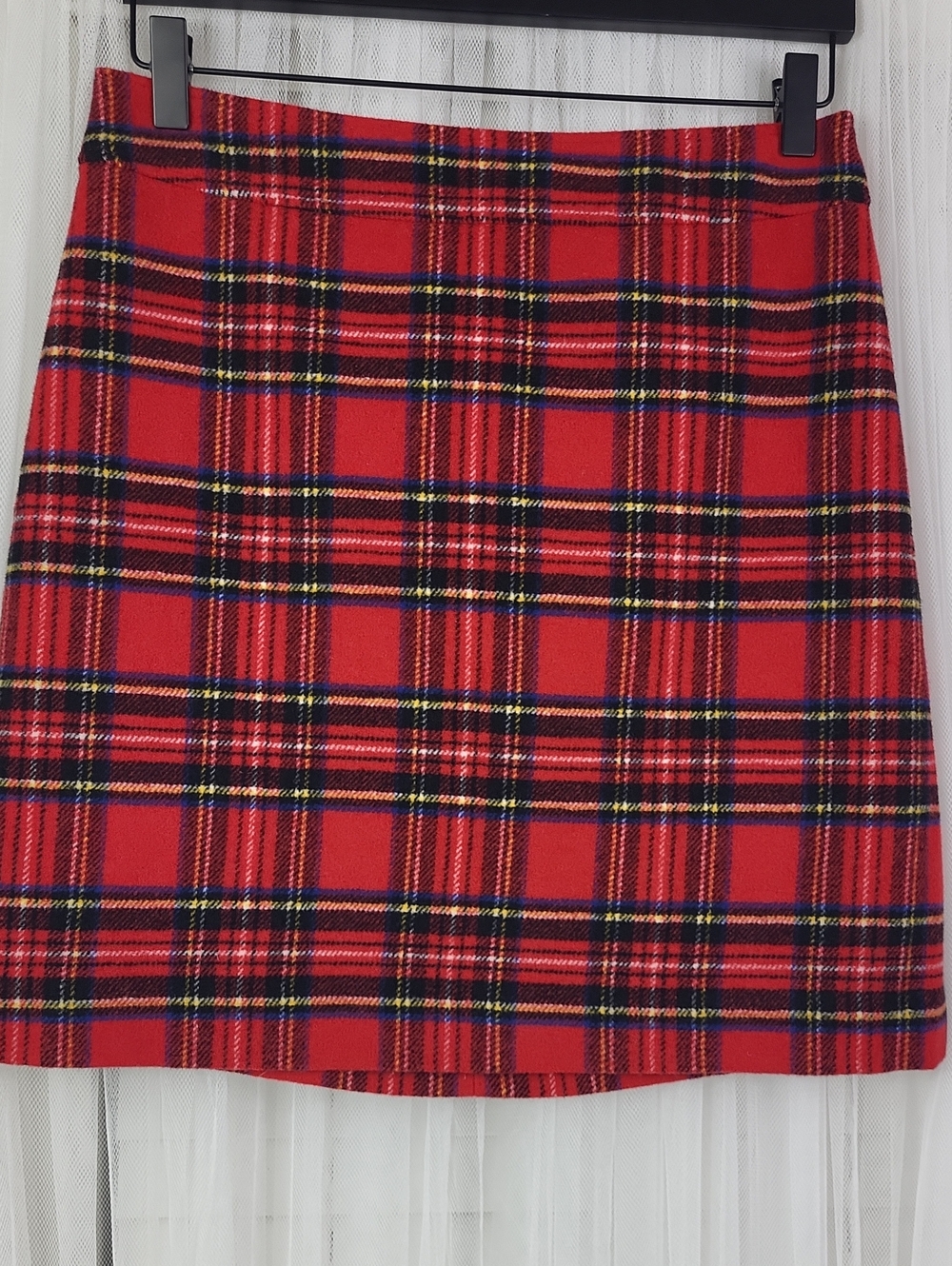 J. Crew Red Plaid Mini wool blend Skirt. Size 6